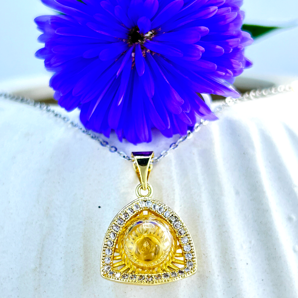 Trian Diffuser Necklace